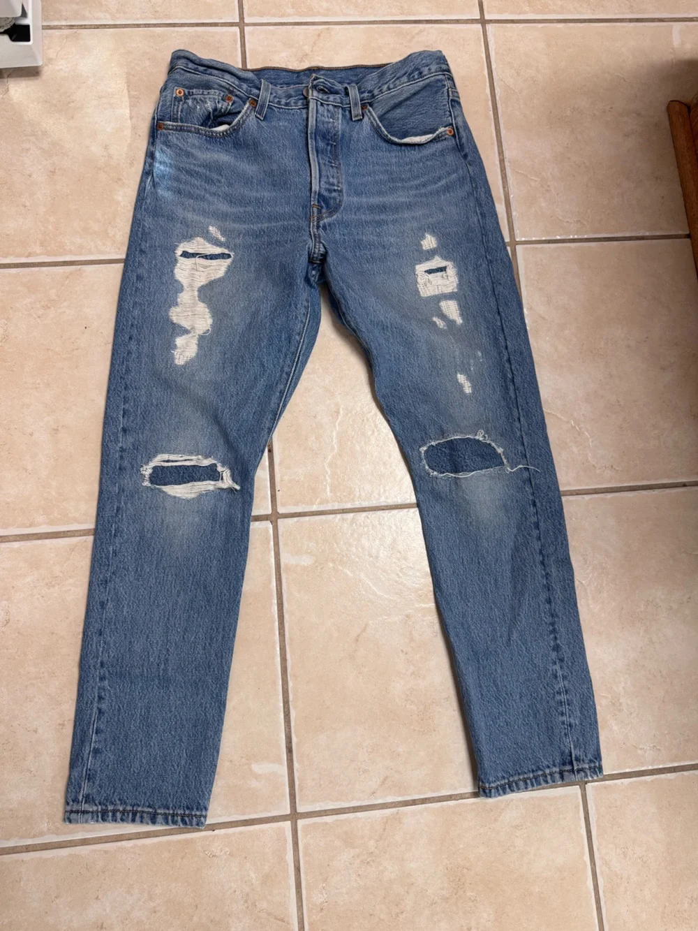 Levi’s 501 Skinny Men's Distressed Blue Denim Jeans - Classic Ripped Style